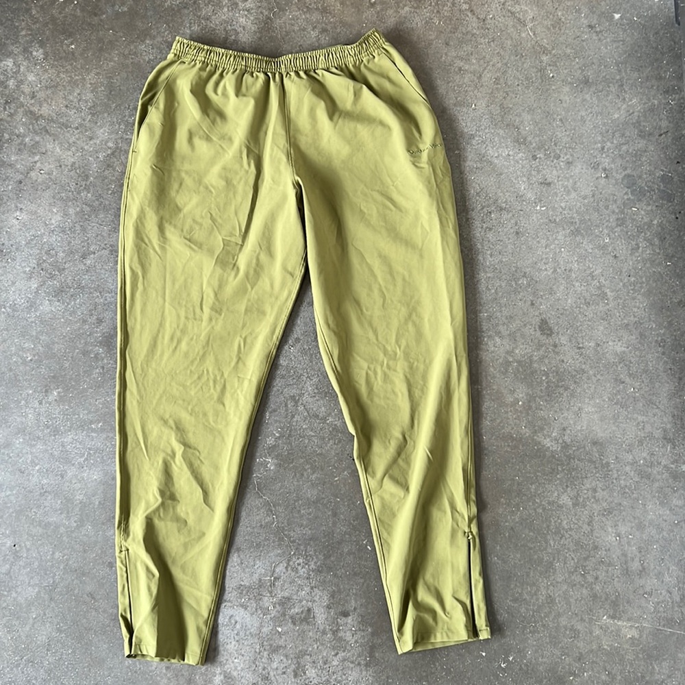 Outdoor voices pants M
